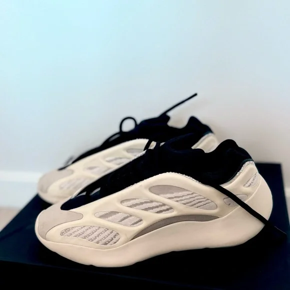 adidas gazelle silver green womens Used adidas Yeezy 700 V3 Azael (FW4980) main image 0